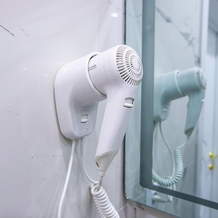 El-Tau Hotell Ekibastuz Eksteriør bilde